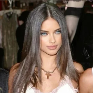 adriana lima wallpaper pfp