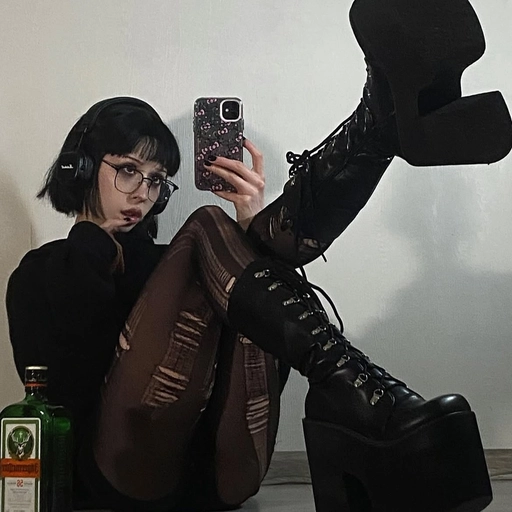 pastel goth aesthetic pfp soft colors