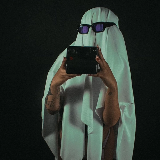 aesthetic ghost face pfp spooky horror design