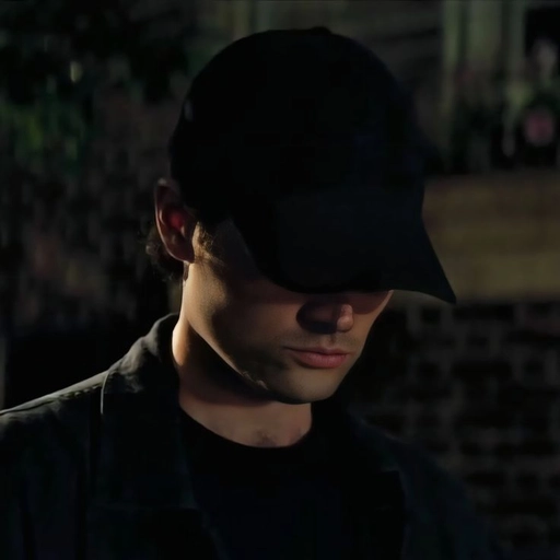 joe goldberg aesthetic profile pic