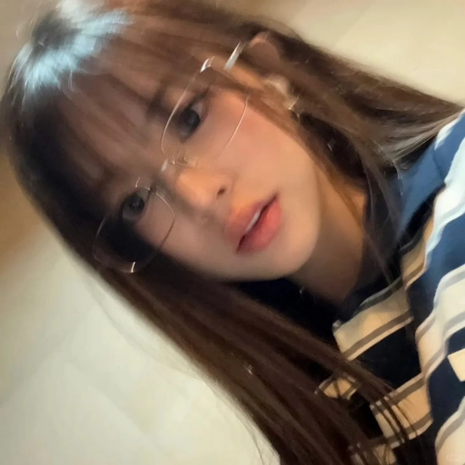 cool aesthetic kpop idol pfp