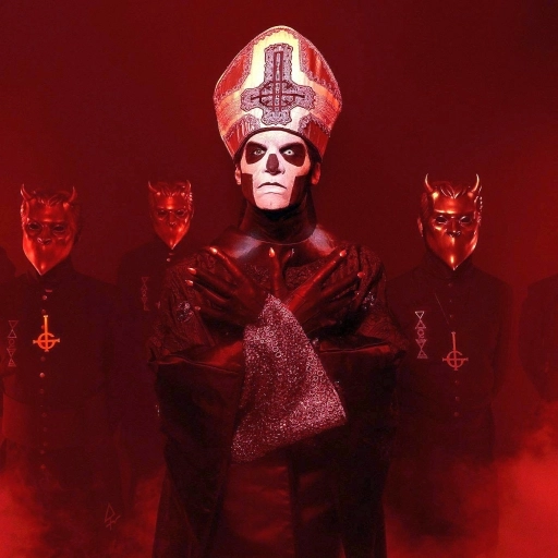 pinterest red pfp aesthetic 