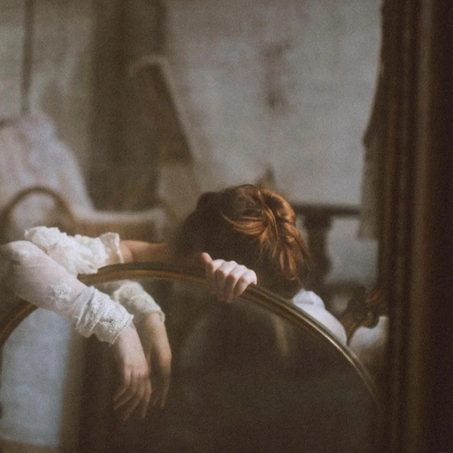 retro vintage portrait pfp