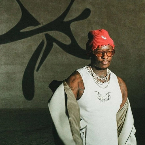 young thug pfp iconic pose