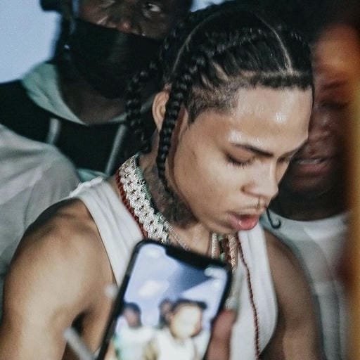 Kay Flock serious look PFP