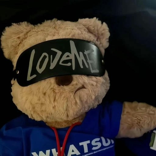 pfp chill vintage feel