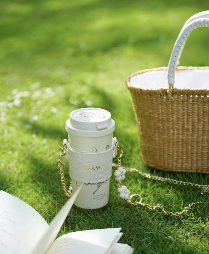 golden sunset mountain silhouette nature aesthetic pfp profile